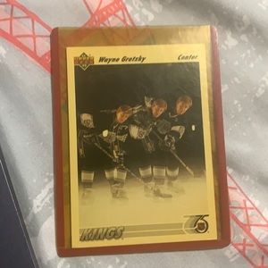 Wayne Gretzky hockey card